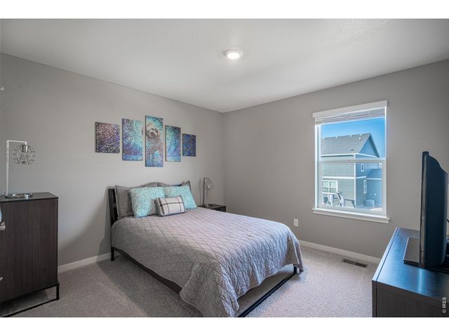 1521 Sun River Rd, Berthoud, CO 80513