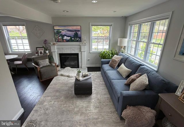 9006 LINTON ST, Silver Spring, MD 20901