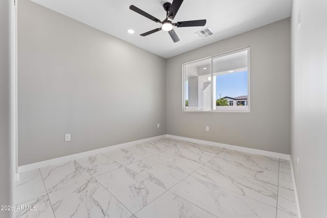 37761 W MONTECITO Avenue, Tonopah, AZ 85354