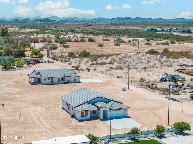 37761 W MONTECITO Avenue, Tonopah, AZ 85354