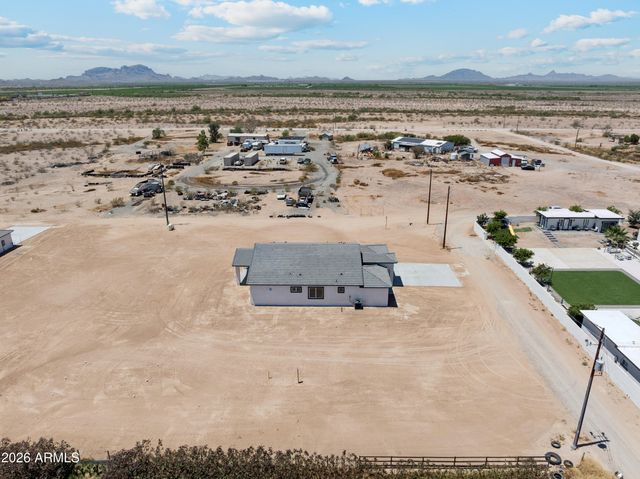 37761 W MONTECITO Avenue, Tonopah, AZ 85354