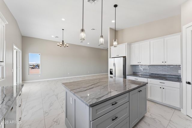 37761 W MONTECITO Avenue, Tonopah, AZ 85354