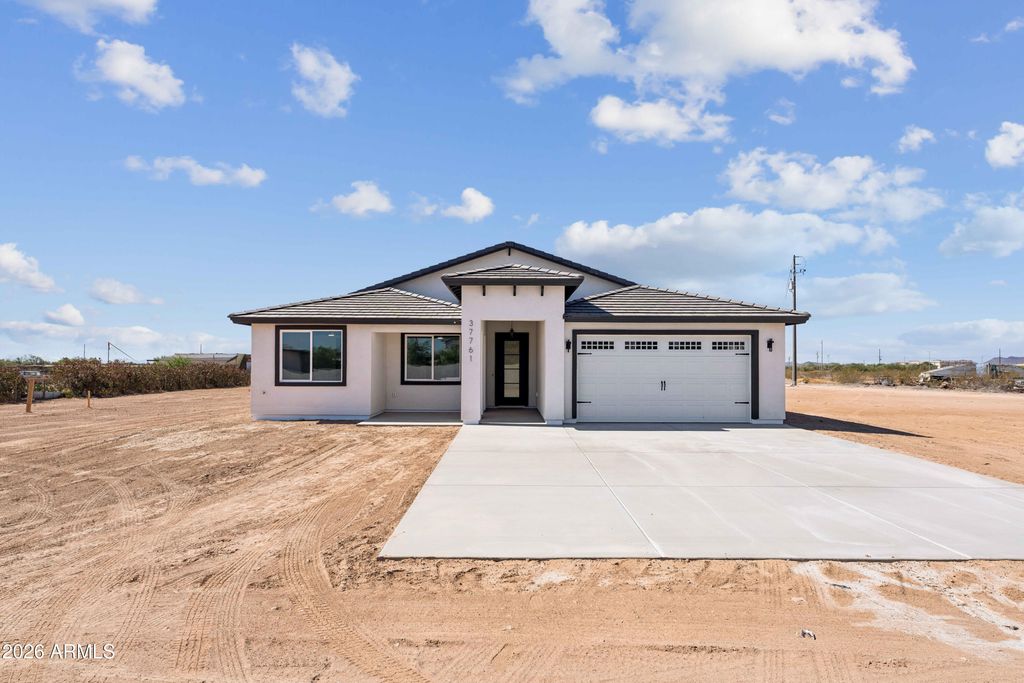 37761 W MONTECITO Avenue, Tonopah, AZ 85354