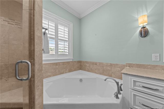 220-404 Hugh Shelton Loop, Fayetteville, NC 28301