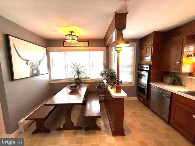 1312 W. MAIN ST, Lansdale, PA 19446