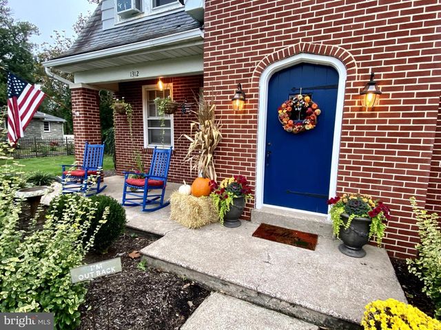 1312 W. MAIN ST, Lansdale, PA 19446