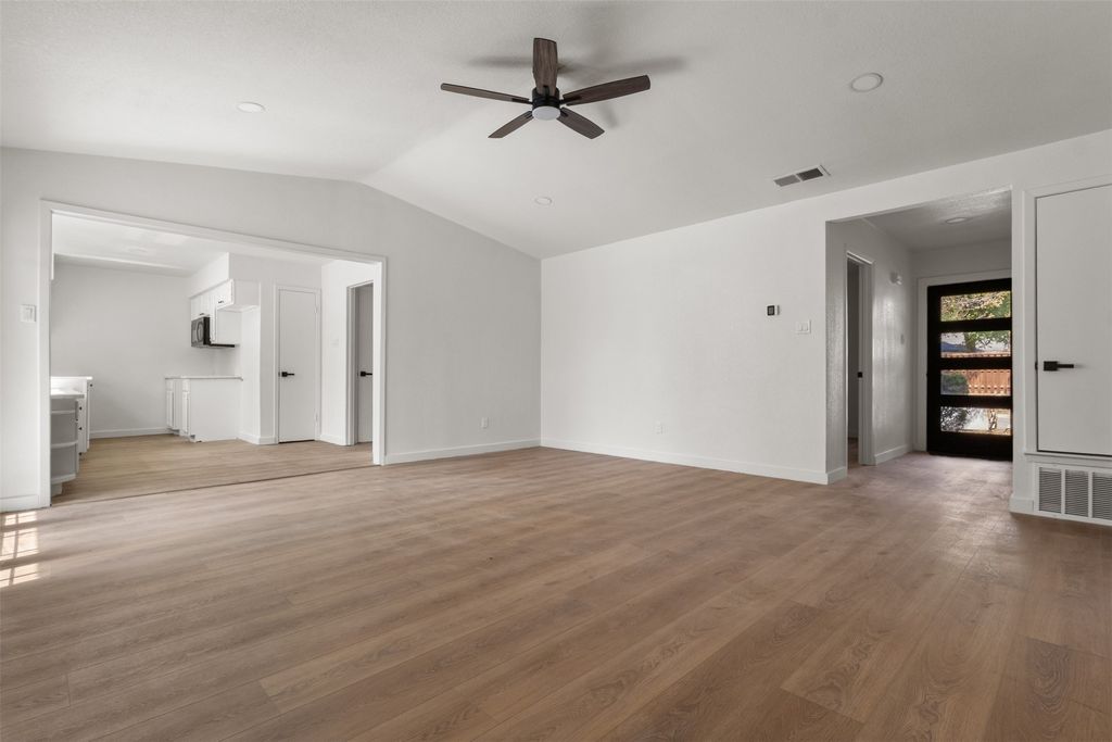 1520 Monaco Drive, Lewisville, TX 75067 — photo 5