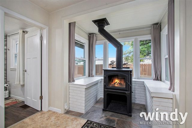 106 Lagrange Street, Dowagiac, MI 49047