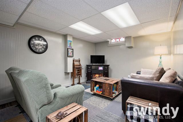 106 Lagrange Street, Dowagiac, MI 49047