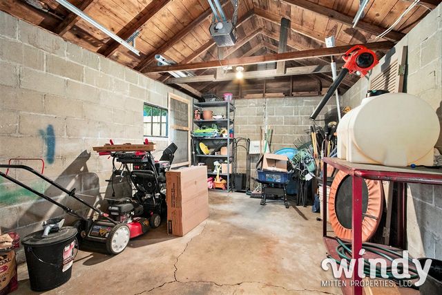 106 Lagrange Street, Dowagiac, MI 49047