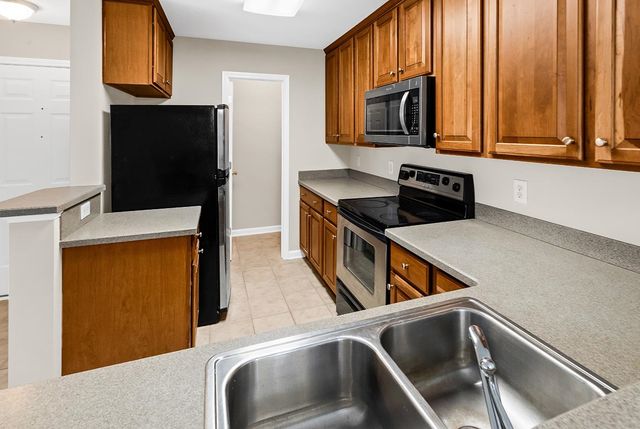 4440 Lady Banks Ln Unit 10B, Murrells Inlet, SC 29576