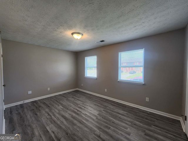 1653 Pinedale Circle NW, Conyers, GA 30012