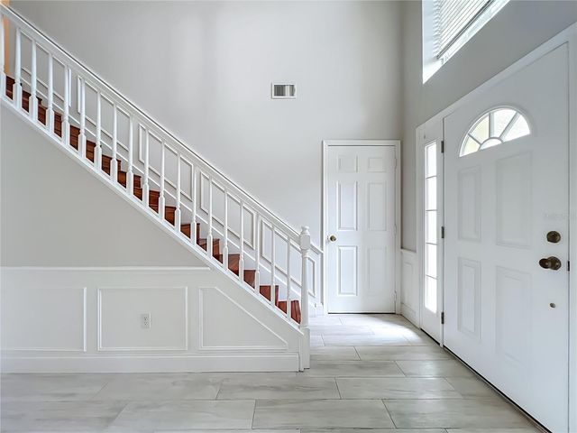 900 W CHARING CROSS CIRCLE, Lake Mary, FL 32746
