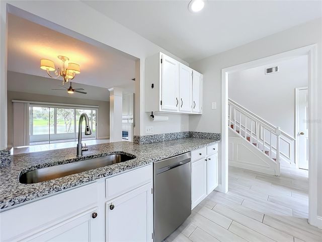 900 W CHARING CROSS CIRCLE, Lake Mary, FL 32746