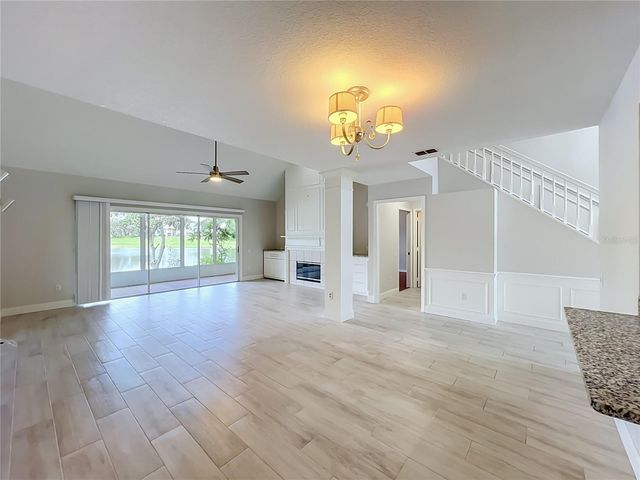 900 W CHARING CROSS CIRCLE, Lake Mary, FL 32746