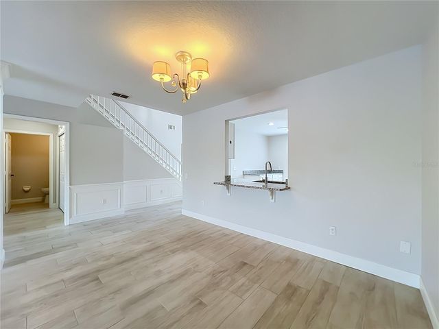 900 W CHARING CROSS CIRCLE, Lake Mary, FL 32746