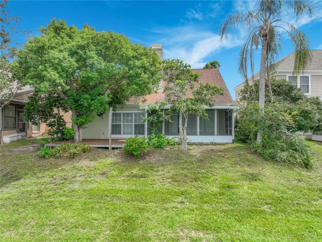 900 W CHARING CROSS CIRCLE, Lake Mary, FL 32746