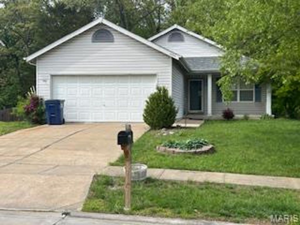 1035 Providence Pointe Drive, Wentzville, MO 63385