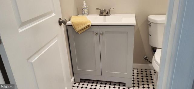 704 N CURLEY ST, Baltimore, MD 21205