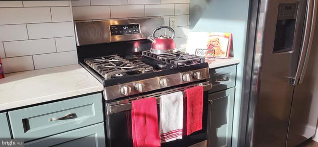 704 N CURLEY ST, Baltimore, MD 21205