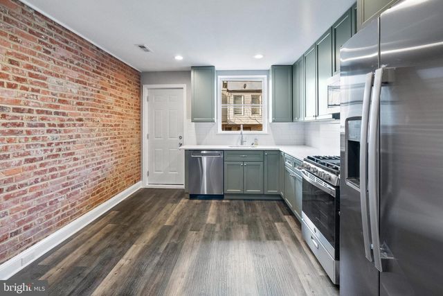 704 N CURLEY ST, Baltimore, MD 21205