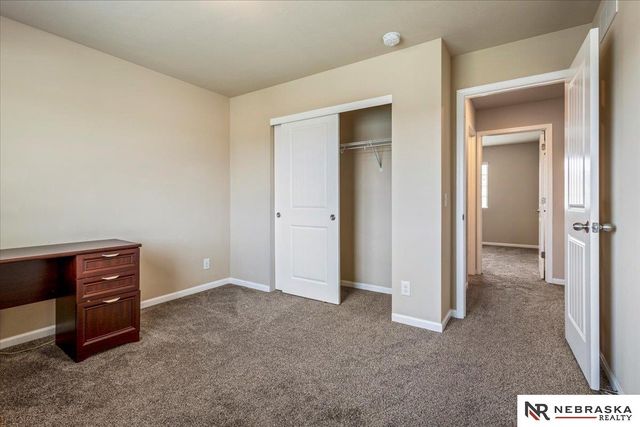 7773 N 88th Avenue, Omaha, NE 68122