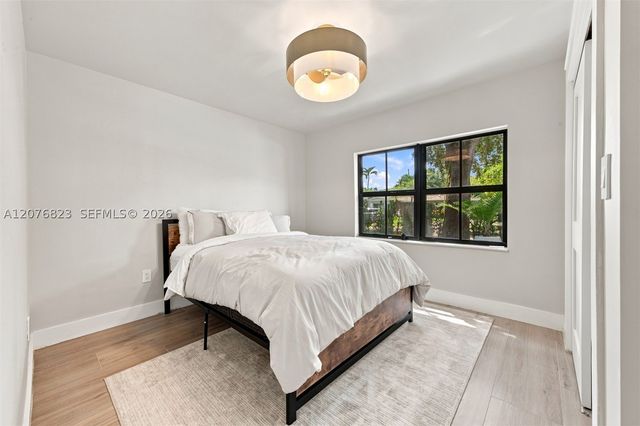 1219 SW 21st St, Fort Lauderdale, FL 33315