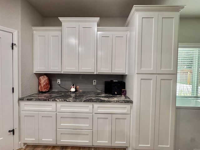 2701 Johnswood Village, Bryant, AR 72022