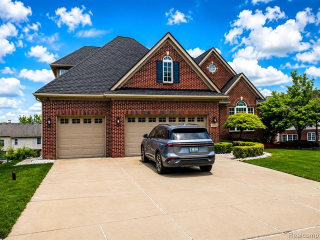 16928 Boulder Drive, Northville, MI 48168