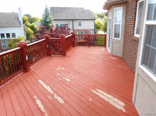 16928 Boulder Drive, Northville, MI 48168