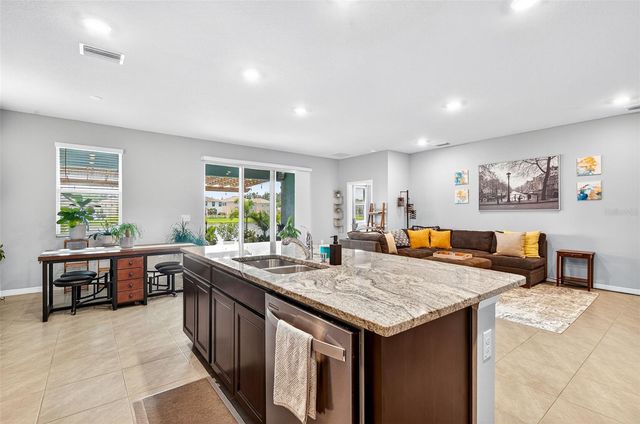 8382 BOWER BASS CIRCLE, Wesley Chapel, FL 33545