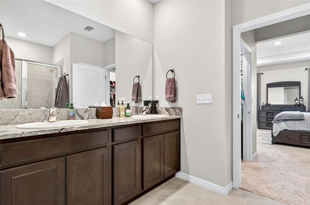 8382 BOWER BASS CIRCLE, Wesley Chapel, FL 33545