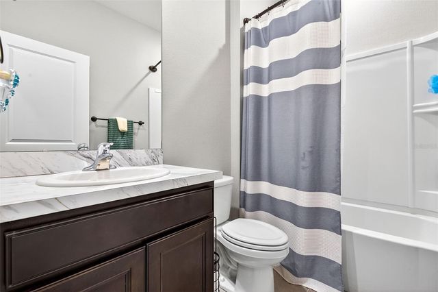 8382 BOWER BASS CIRCLE, Wesley Chapel, FL 33545