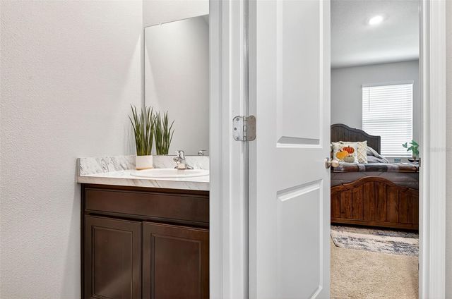 8382 BOWER BASS CIRCLE, Wesley Chapel, FL 33545