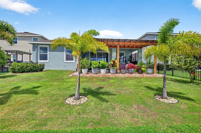 8382 BOWER BASS CIRCLE, Wesley Chapel, FL 33545