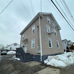 48 Unit Street, Providence, RI 02909