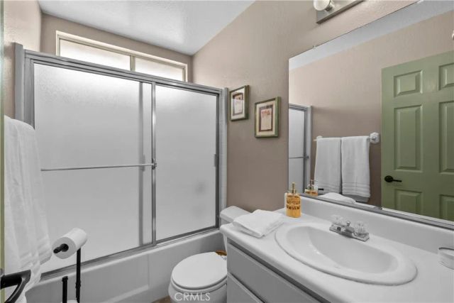 15219 Poppy Meadow, Canyon Country, CA 91387