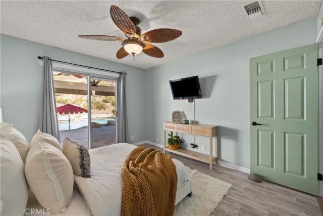 15219 Poppy Meadow, Canyon Country, CA 91387