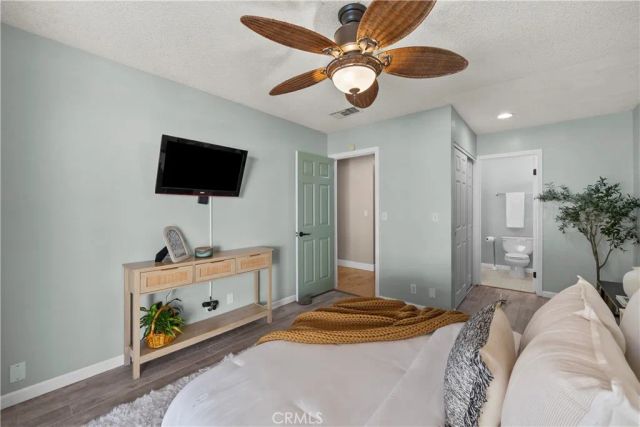 15219 Poppy Meadow, Canyon Country, CA 91387