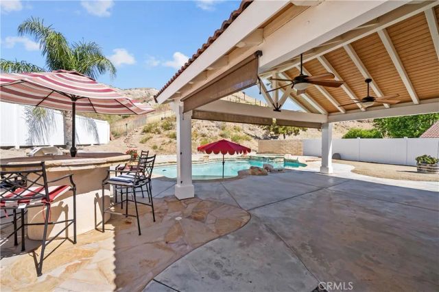 15219 Poppy Meadow, Canyon Country, CA 91387