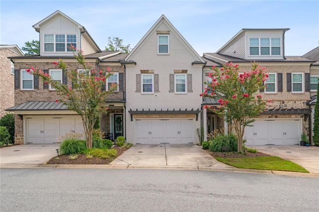 3162 Havencroft Drive Drive NE, Roswell, GA 30075