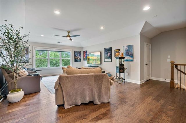 3162 Havencroft Drive Drive NE, Roswell, GA 30075