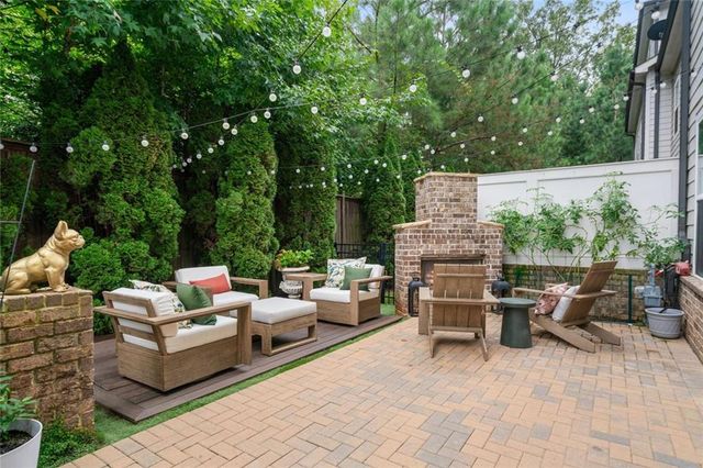 3162 Havencroft Drive Drive NE, Roswell, GA 30075