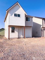 786 McCauley Ave, Buckley, WA 98321