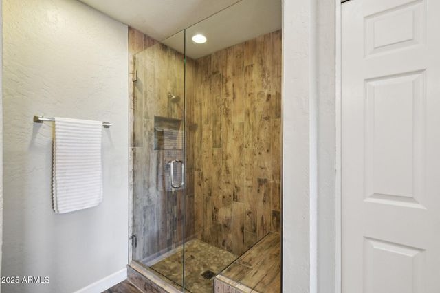 4530 W Continental Drive, Glendale, AZ 85308