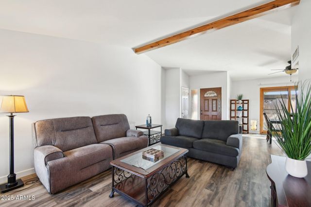 4530 W Continental Drive, Glendale, AZ 85308