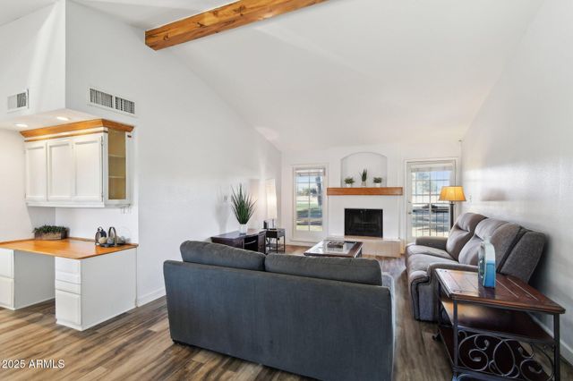 4530 W Continental Drive, Glendale, AZ 85308