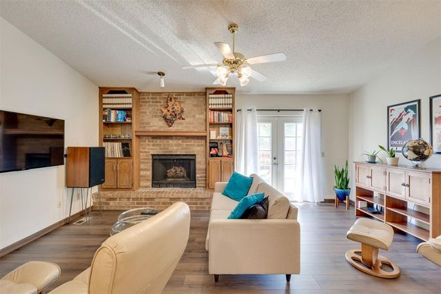 500 Gray Fox Run, Edmond, OK 73003