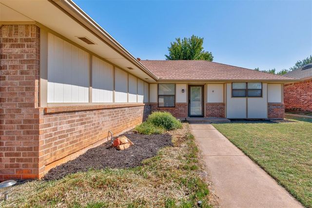 500 Gray Fox Run, Edmond, OK 73003