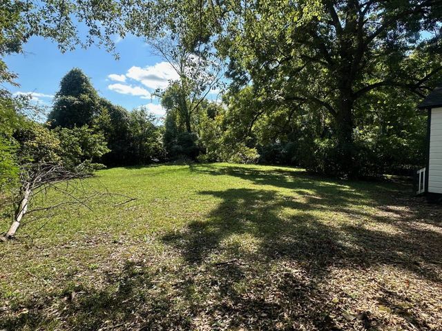 1755 WHITNEY AVE, Memphis, TN 38127